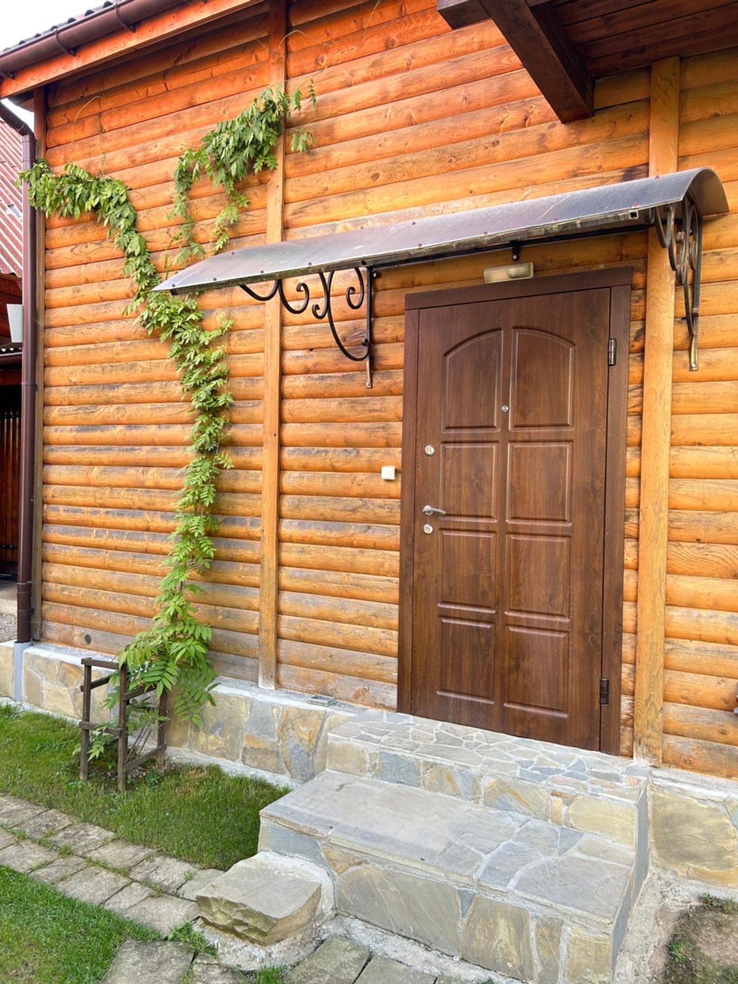 Guest House Kaspiy Bukovel Ngoại thất bức ảnh