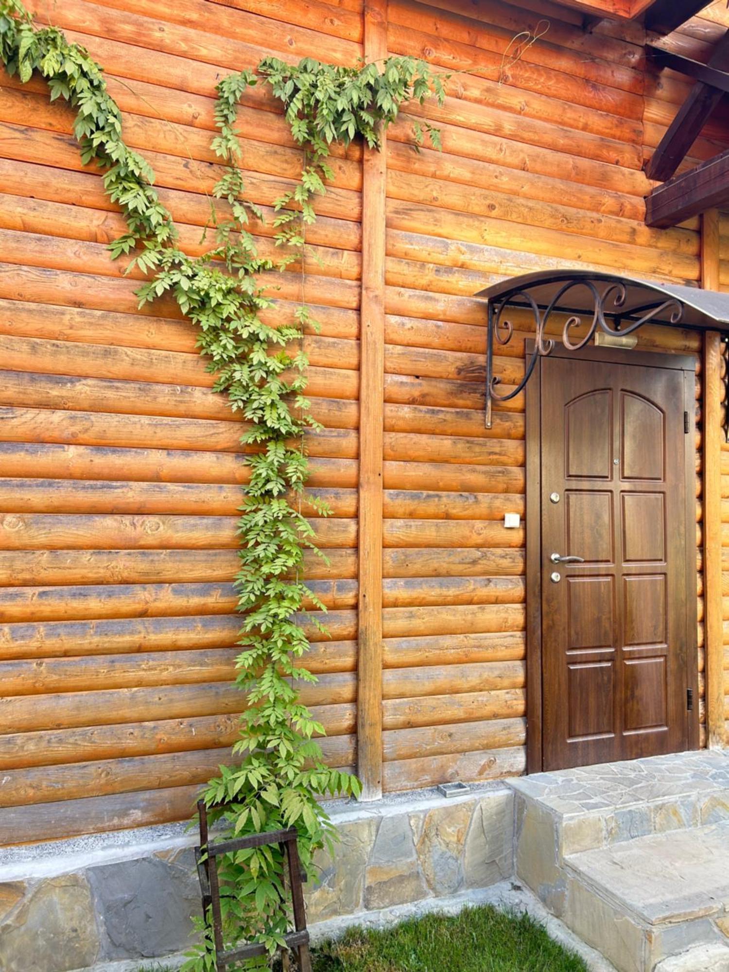 Guest House Kaspiy Bukovel Ngoại thất bức ảnh